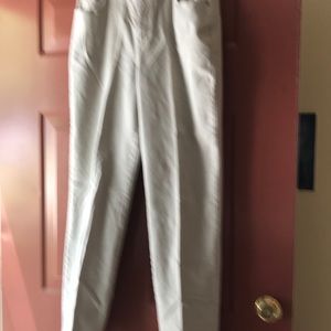 Excellent used denim jeans